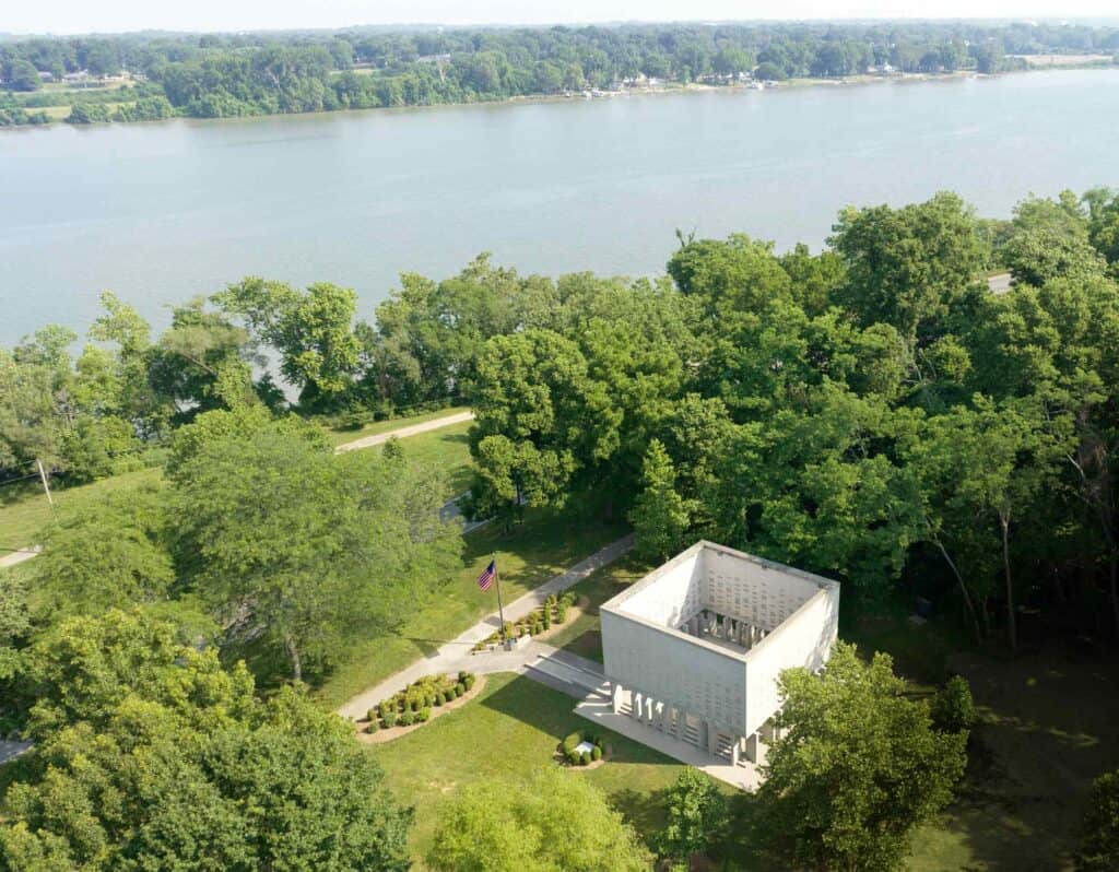 Monument from above with the river in view